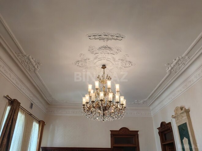 Satılır 4 otaqlı köhnə tikili 200 m², İçəri Şəhər m., photo 7 from 32
