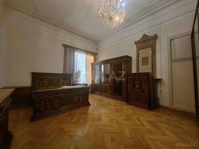 Satılır 4 otaqlı köhnə tikili 200 m², İçəri Şəhər m., photo 23 from 32