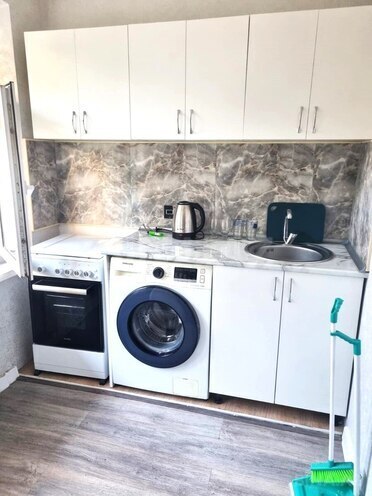 İcarəyə verilir 1 otaqlı köhnə tikili 42 m², Xalqlar Dostluğu m., photo 1 from 10