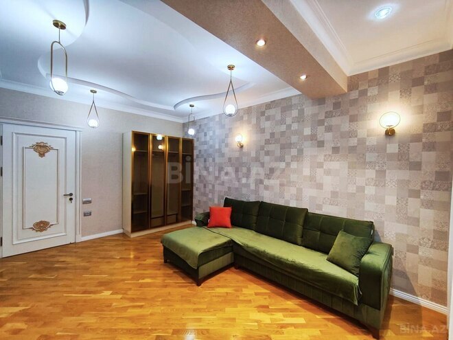 İcarəyə verilir 3 otaqlı yeni tikili 130 m², Badamdar q., photo 14 from 28