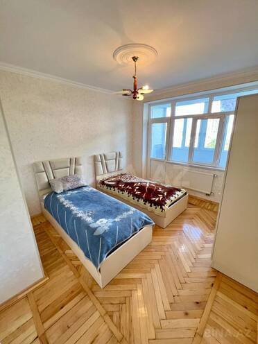 Satılır 3 otaqlı köhnə tikili 80 m², Gənclik m., photo 11 from 17