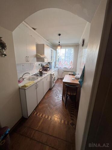 Satılır 2 otaqlı köhnə tikili 55 m², Gənclik m., photo 9 from 15