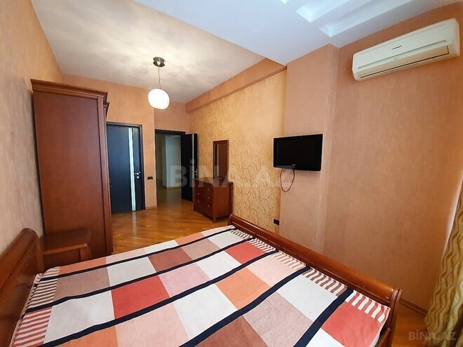İcarəyə verilir 4 otaqlı yeni tikili 220 m², Nizami m., photo 9 from 26
