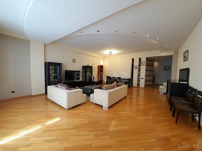 İcarəyə verilir 4 otaqlı yeni tikili 220 m², Nizami m., photo 4 from 26