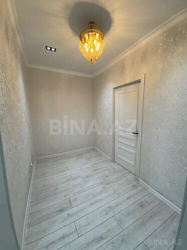 Satılır 2 otaqlı köhnə tikili 65 m², İnşaatçılar m., photo 8 from 11