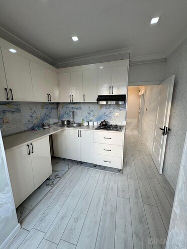 Satılır 2 otaqlı köhnə tikili 65 m², İnşaatçılar m., photo 6 from 11