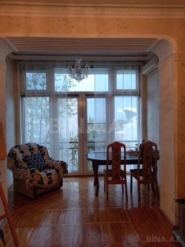 İcarəyə verilir 2 otaqlı köhnə tikili 65 m², İçəri Şəhər m., photo 3 from 10