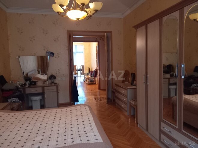 İcarəyə verilir 2 otaqlı köhnə tikili 65 m², İçəri Şəhər m., photo 5 from 10