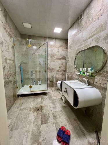 Satılır 5 otaqlı yeni tikili 310 m², 8 Noyabr m., photo 23 from 26