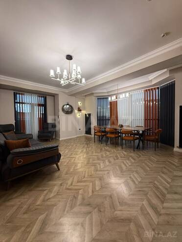 Сдаётся 3-комн. новостройка 150 м², м. 8 ноября, photo 7 from 27