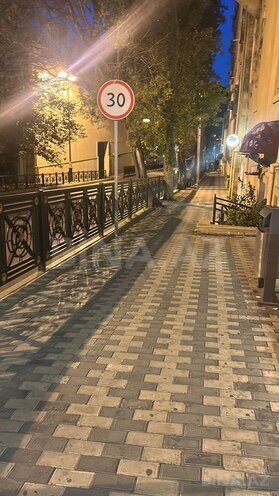 Продаётся  объект 17 м², м. Ичеришехер, photo 3 from 10