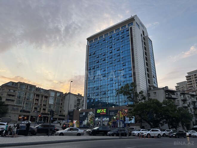 Сдаётся 2-комн. новостройка 75 м², м. Низами, photo 19 from 20