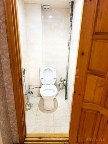 Satılır 3 otaqlı köhnə tikili 68 m², Bakıxanov q., photo 11 from 12
