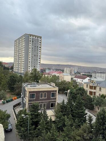 Satılır 3 otaqlı köhnə tikili 65 m², 9-cu mikrorayon q., photo 21 from 25