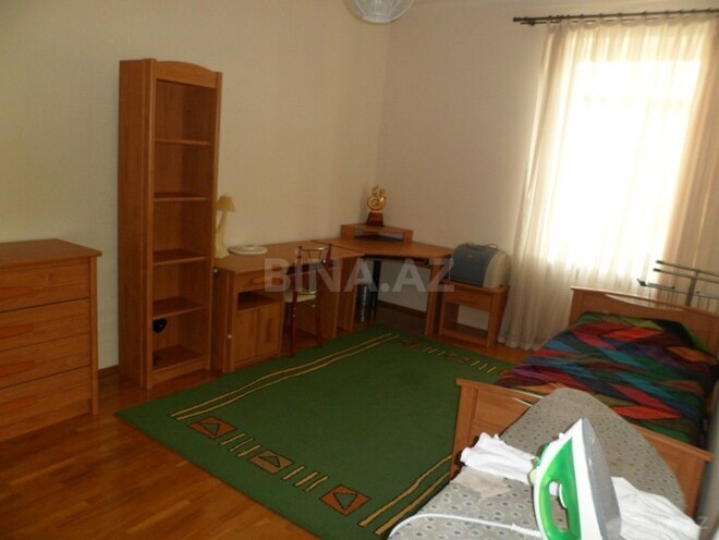 Satılır 5 otaqlı köhnə tikili 140 m², Nəsimi r., photo 7 from 15