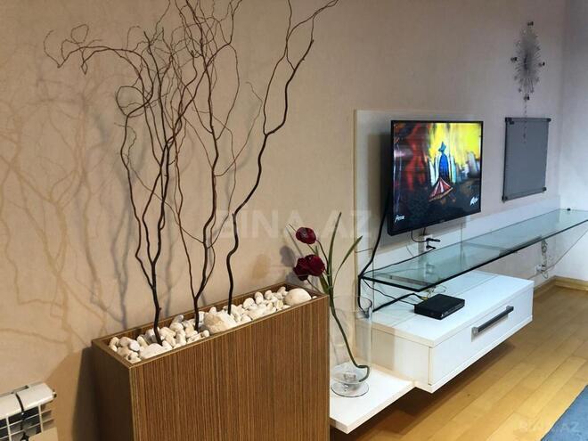 İcarəyə verilir 3 otaqlı köhnə tikili 85 m², İçəri Şəhər m., photo 3 from 14