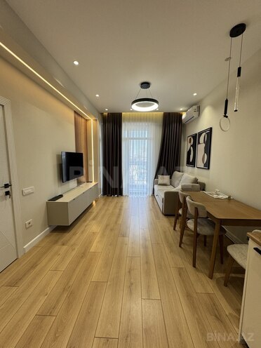 Сдаётся 2-комн. новостройка 55 м², м. Кара Караев, photo 1 from 10