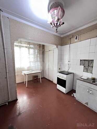 Satılır 4 otaqlı köhnə tikili 110 m², Bakıxanov q., photo 10 from 16