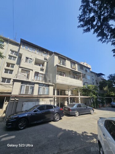 Сдаётся 3-комн. вторичка 90 м², м. Иншаатчылар, photo 1 from 14