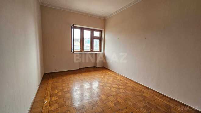 Satılır 3 otaqlı köhnə tikili 105 m², Sahil m., photo 7 from 18