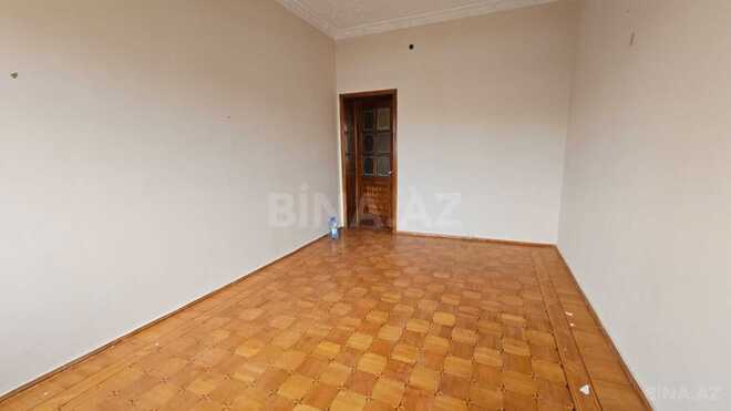 Satılır 3 otaqlı köhnə tikili 105 m², Sahil m., photo 8 from 18