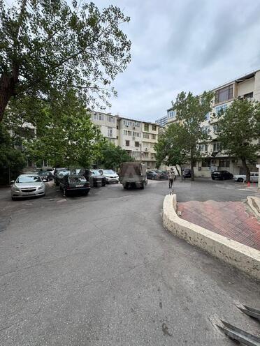 Satılır 4 otaqlı yeni tikili 230 m², 28 May m., photo 28 from 32