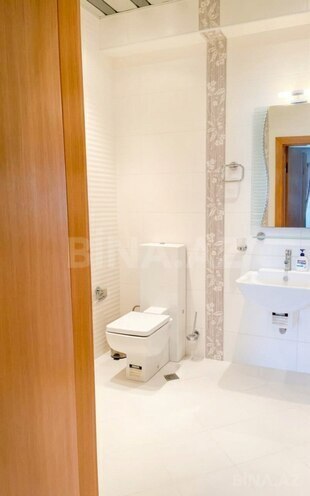 Сдаётся 4-комн. новостройка 220 м², м. 28 мая, photo 14 from 18