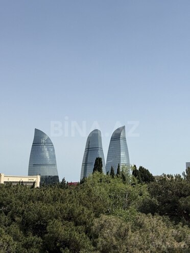 Продаётся 4-комн. вторичка 120 м², м. Ичеришехер, photo 1 from 18
