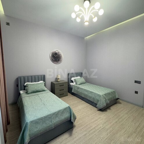 Satılır 4 otaqlı həyət evi/bağ evi 230 m², Mərdəkan q., photo 18 from 19