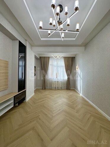 Продаётся 3-комн. новостройка 103 м², м. Кара Караев, photo 3 from 21