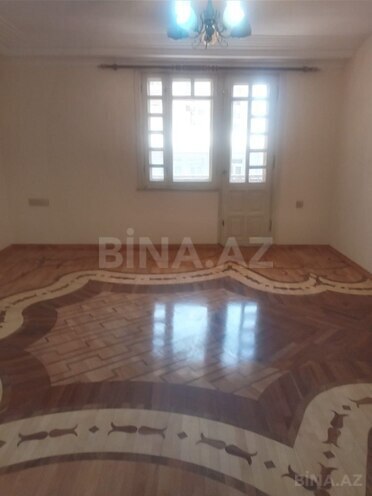 Satılır 5 otaqlı köhnə tikili 160 m², 28 May m., photo 3 from 17