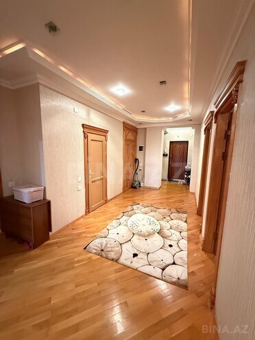 Satılır 3 otaqlı yeni tikili 135 m², 8-ci mikrorayon q., photo 11 from 19