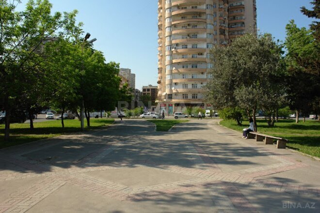 Satılır 3 otaqlı yeni tikili 135 m², 8-ci mikrorayon q., photo 15 from 19