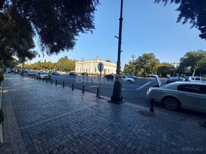 Продаётся 3-комн. вторичка 90 м², м. Ичеришехер, photo 8 from 9