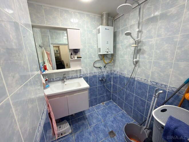 Satılır 2 otaqlı köhnə tikili 65 m², 20 Yanvar m., photo 11 from 13