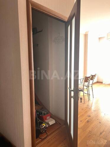 Продаётся 3-комн. вторичка 90 м², м. Нефтчиляр, photo 21 from 25
