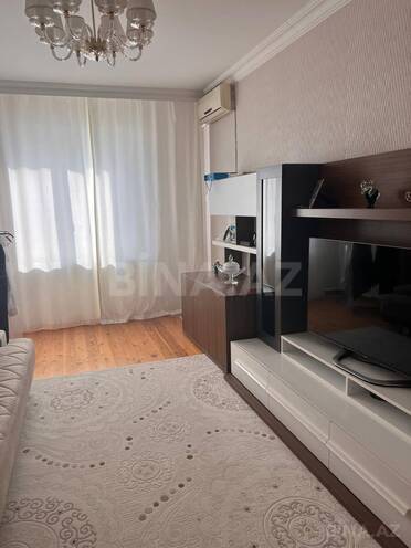 Продаётся 3-комн. вторичка 90 м², м. Нефтчиляр, photo 4 from 25