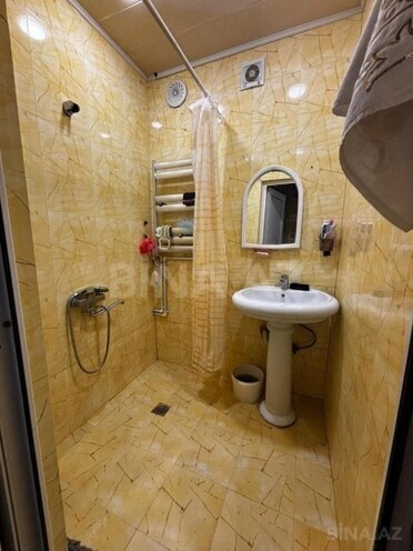 Продаётся 2-комн. вторичка 60 м², м. Нариман Нариманов, photo 9 from 11