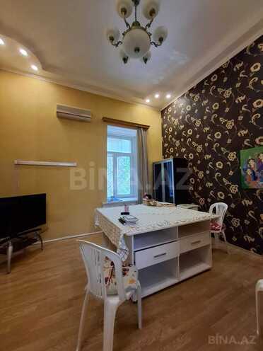 Продается 3-комн. вторичка 95 м², м. Сахил, photo 6 from 12