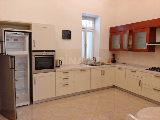 Сдаётся 4-комн. вторичка 175 м², м. Сахил, photo 11 from 23