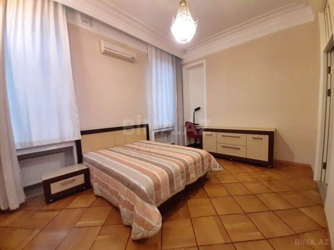 Сдаётся 4-комн. вторичка 175 м², м. Сахил, photo 19 from 23