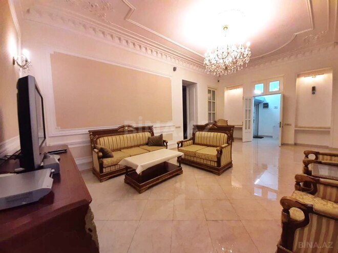 Сдаётся 4-комн. вторичка 175 м², м. Сахил, photo 15 from 23
