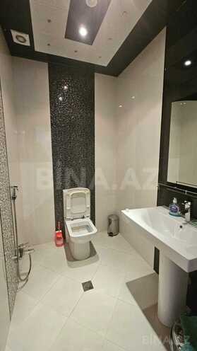 İcarəyə verilir 3 otaqlı yeni tikili 140 m², 28 May m., photo 16 from 17