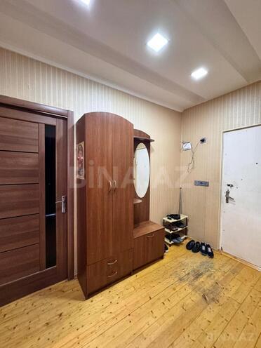 Продаётся 3-комн. вторичка 75 м², м. Ази Асланов, photo 16 from 23