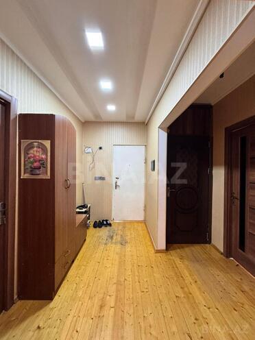 Продаётся 3-комн. вторичка 75 м², м. Ази Асланов, photo 6 from 23