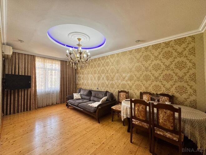 Продаётся 3-комн. вторичка 75 м², м. Ази Асланов, photo 1 from 23