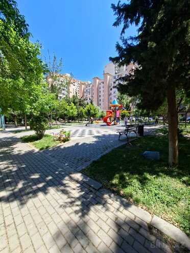 Продаётся 3-комн. вторичка 80 м², м. Ази Асланов, photo 14 from 20