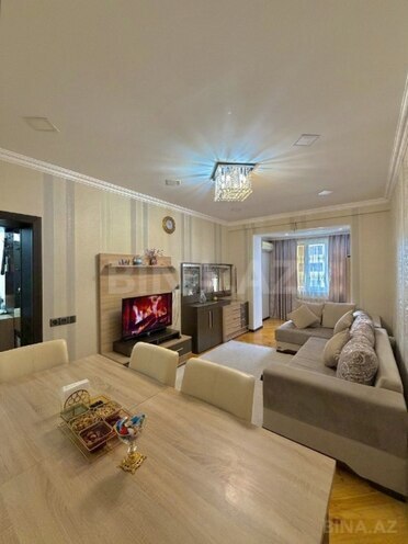 Продаётся 2-комн. вторичка 65 м², м. 28 мая, photo 1 from 18