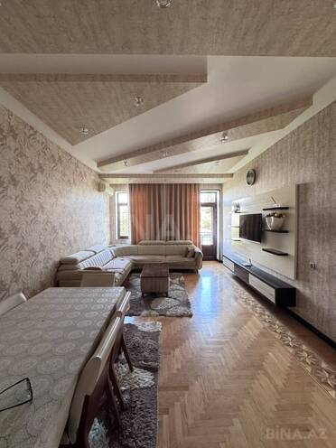 Satılır 2 otaqlı köhnə tikili 75 m², Sahil m., photo 3 from 23
