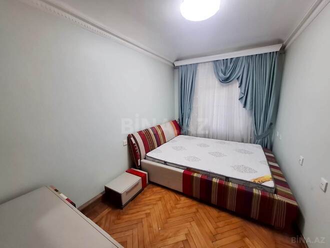 Продаётся 3-комн. вторичка 75 м², м. Низами, photo 9 from 18